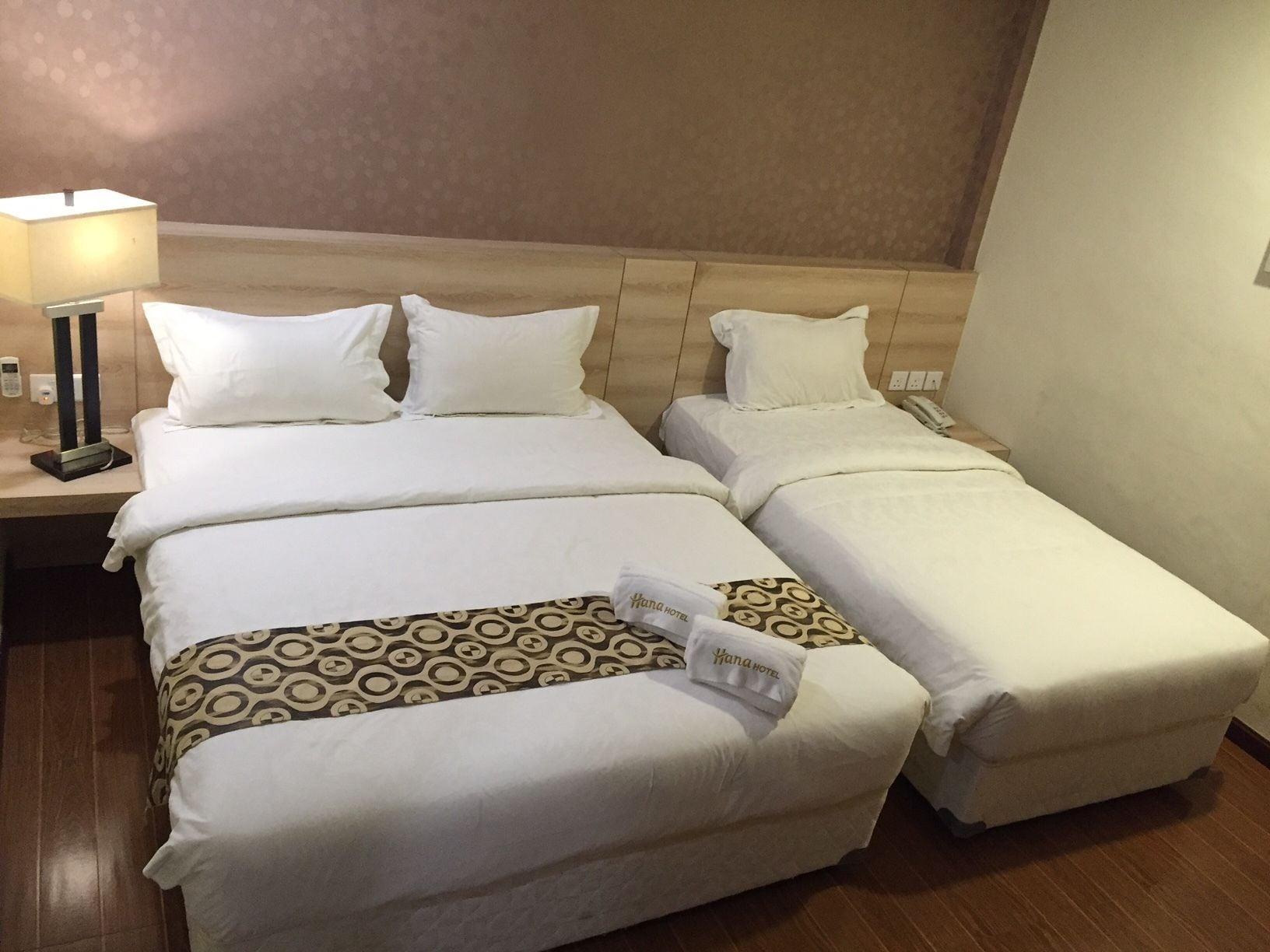 Hana Hotel Batam Екстериор снимка