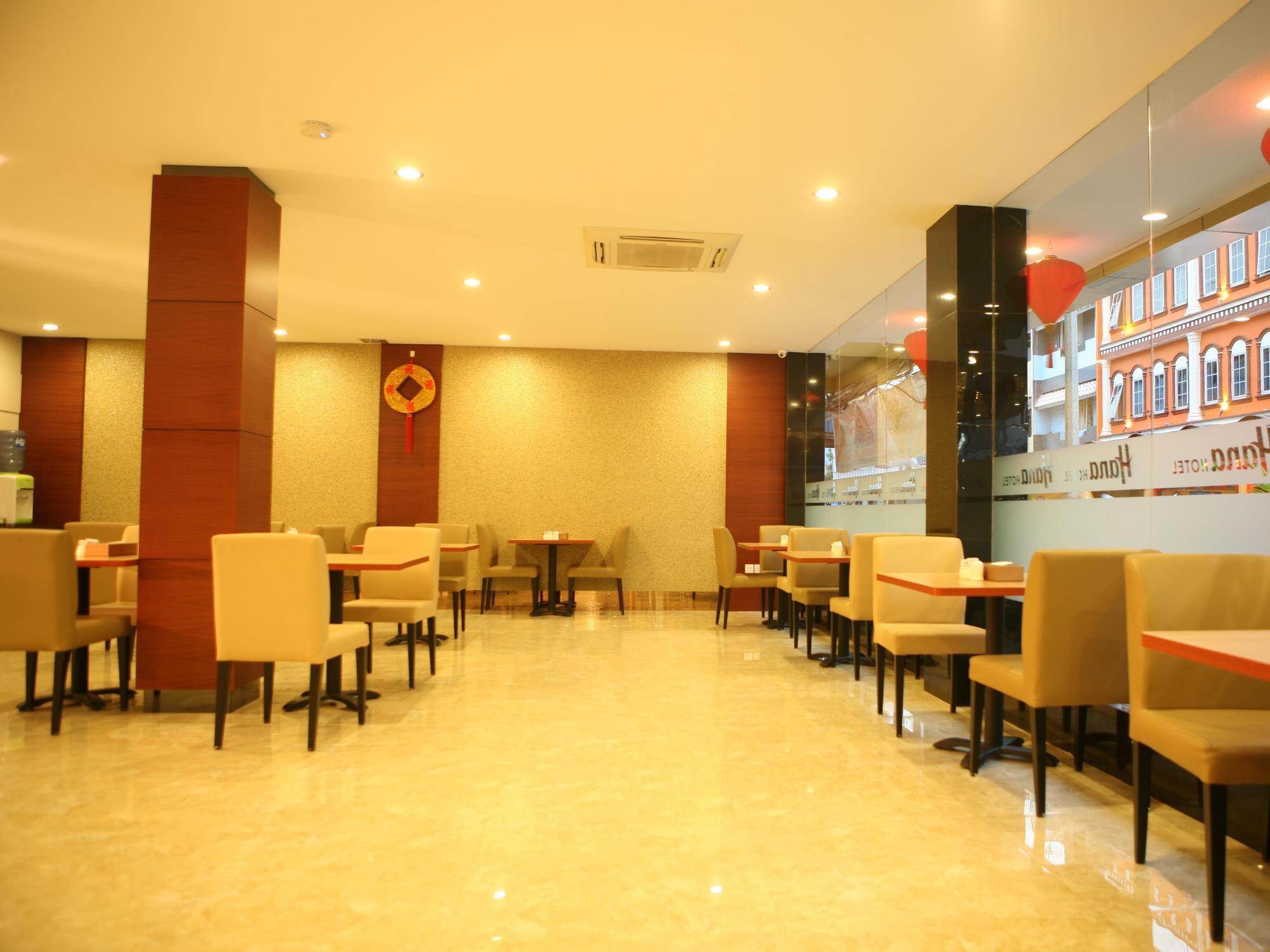 Hana Hotel Batam Екстериор снимка