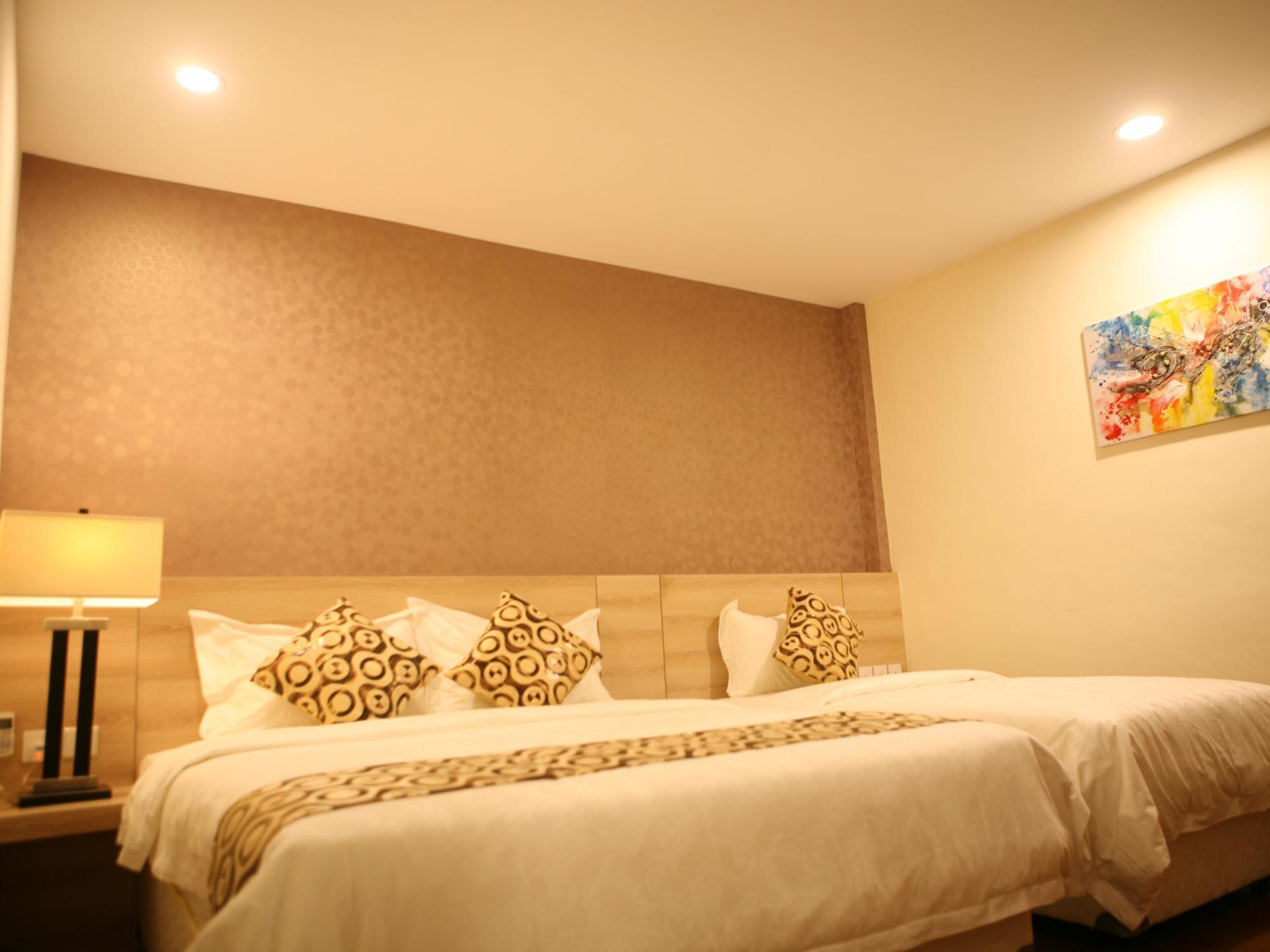 Hana Hotel Batam Екстериор снимка