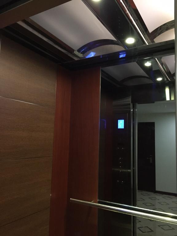 Hana Hotel Batam Екстериор снимка